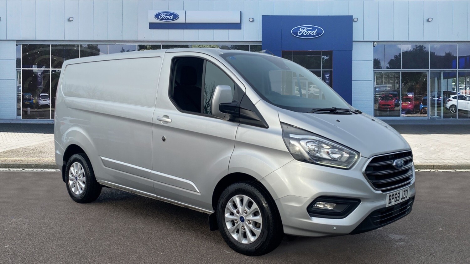 Used Ford Transit Custom 300 L1 Diesel Fwd 2 0 Ecoblue 130ps Low Roof